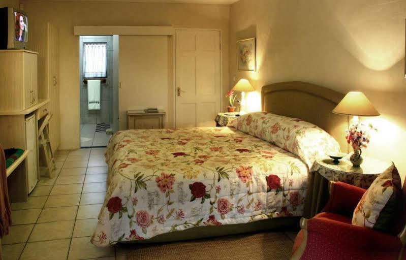 Milkwood Country Cottage St Francis Bay Ngoại thất bức ảnh